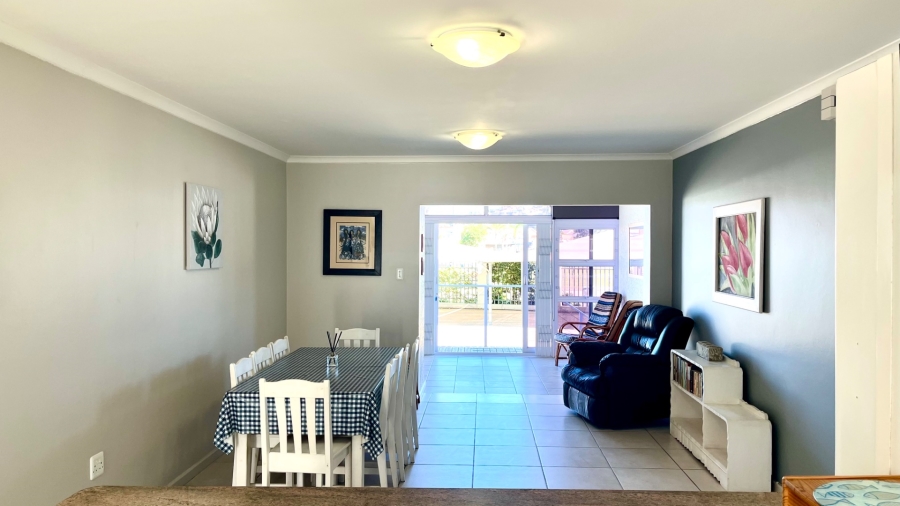 2 Bedroom Property for Sale in Hartenbos Central Western Cape
